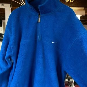 Nike sweater/sweatshirt